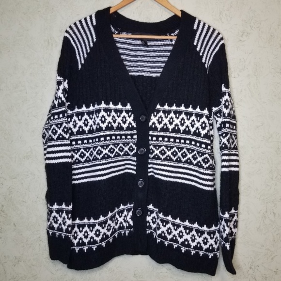 Forever 21 Black & White Cardigan Size Large - Picture 1 of 5